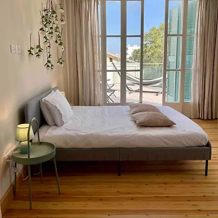 Centre Luxury Renovated Διαμέρισμα *