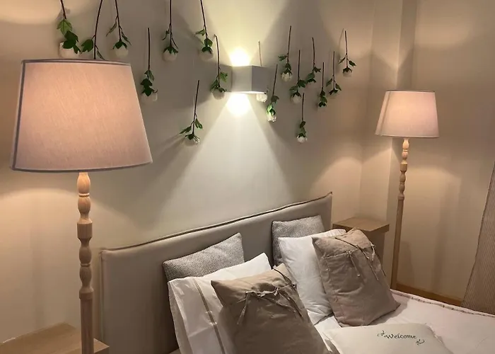 Centre Luxury Renovated Апартаменти