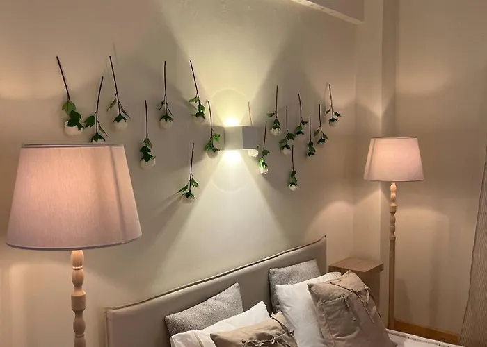 Centre Luxury Renovated Апартаменти