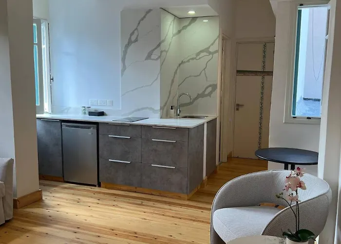 Centre Luxury Renovated Апартаменти Нікосія